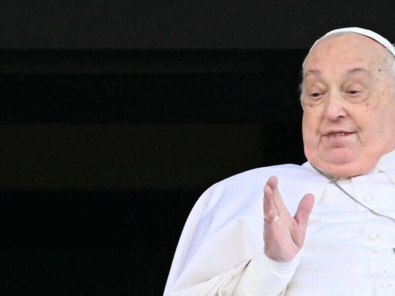 Le pape, le Vatican et les femmes