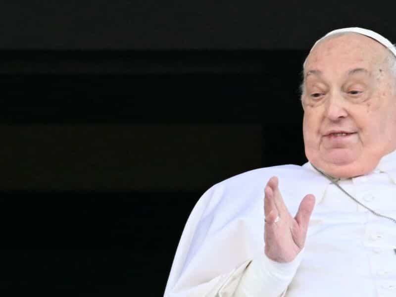 Le pape, le Vatican et les femmes