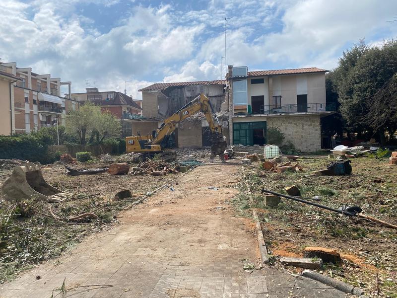 Palazzi al posto dell’ex villa Paolini, il Tar blocca le ruspe