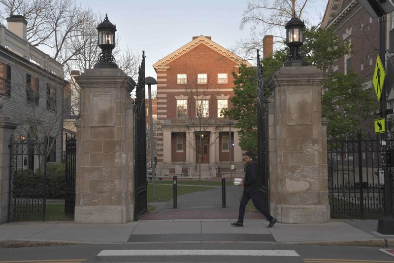 Harvard University Should Emulate Hillsdale College and Cut Ties With the Government