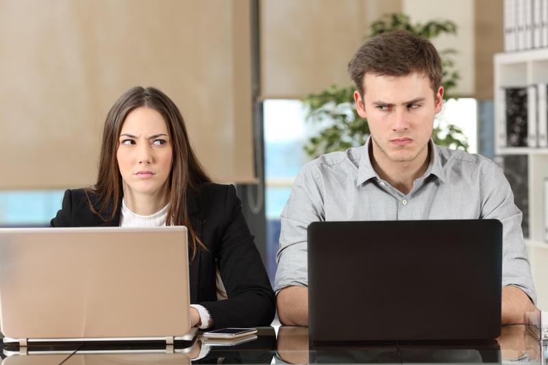 How To Work Well With A Colleague Who Really Dislikes You