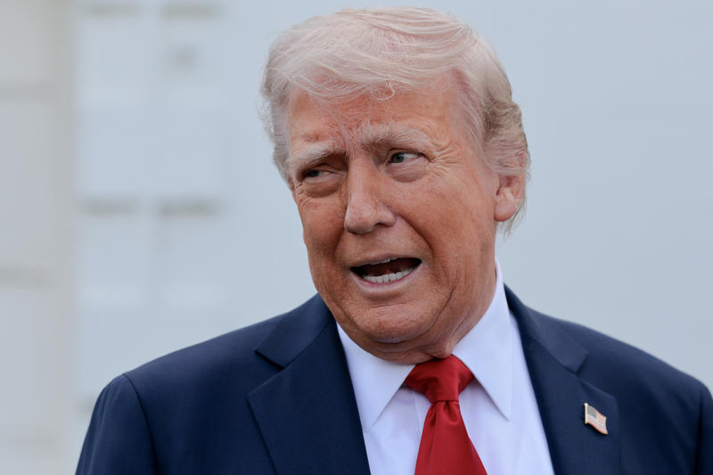 ‘Vladimir, STOP!’ /					 													 						Trump is being humiliated by Putin