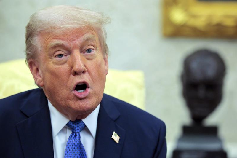 Trump Brags About Ukraine Deal as Putin Allies Literally Laugh at Him