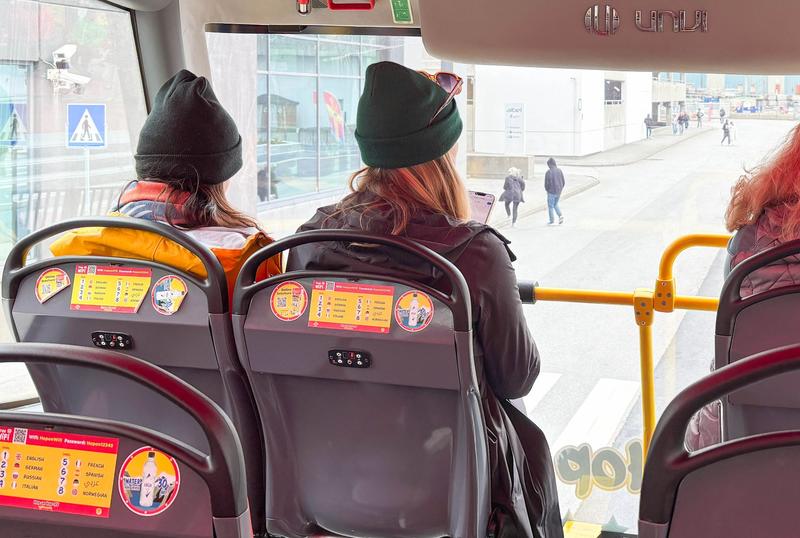 Jeg får tilbud fra kvinnene: – Vil du ikke være med oss?