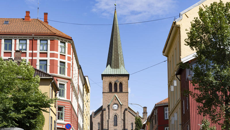 Den norske kirke skal ikke forsøke å være en plattform for alle religioner samtidig