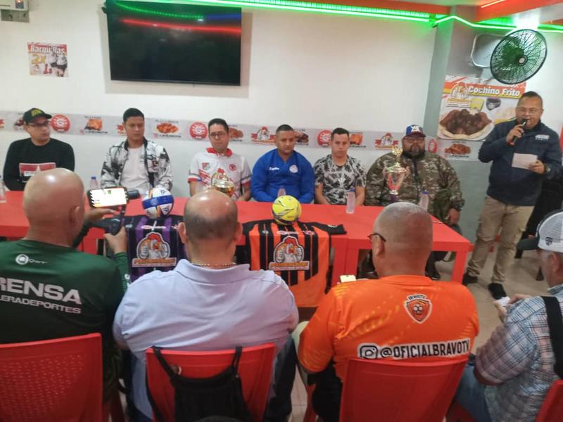IV Grand Prix de Fútbol Sala por la copa «Pollos Morón» este fin de semana