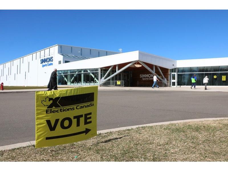 CHEERS AND JEERS: Cheers to citizens who vote in the federal election