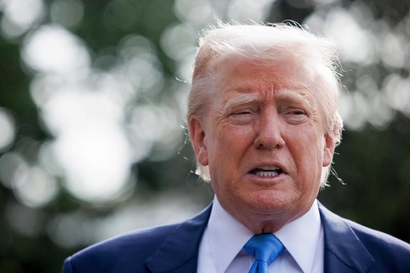 Trump Dodges Key Question on Team Tipping Off Wall Street Execs