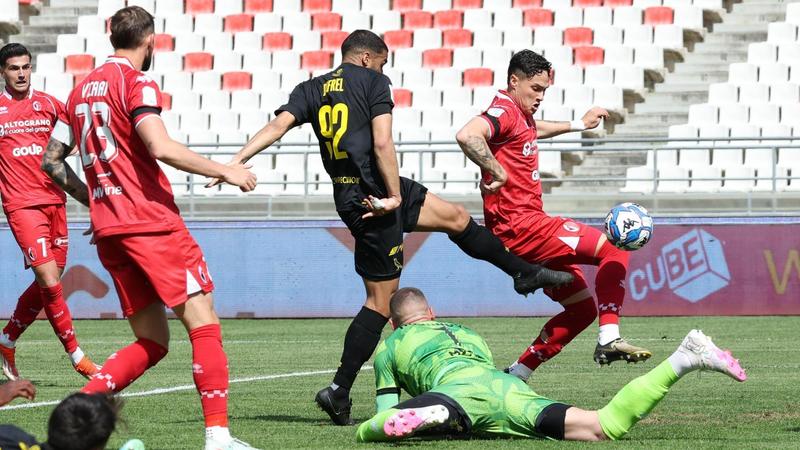 Modena trionfa a Bari: salvezza vicina e sogno playoff sempre più reale