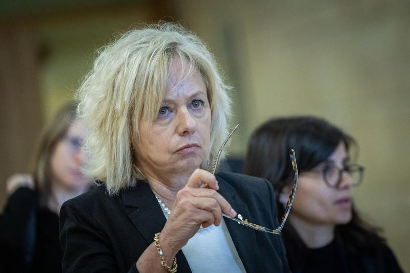 At Knesset hearing, AG dismisses accusation of selective enforcement in leak cases