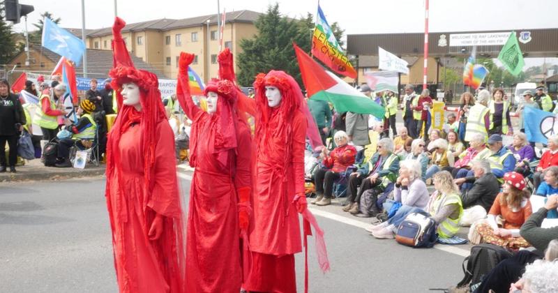 Seven arrested following nuclear weapons protest, say campaigners