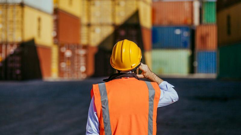 Un contributo per le famiglie di portuali vittime di incidenti sul lavoro: la decisione nella giornata della sicurezza. I dettagli