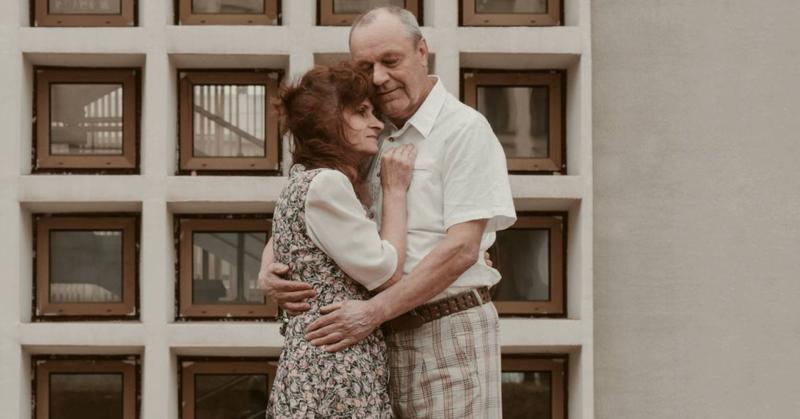 3 Signs That Your Partner Will Stand By You