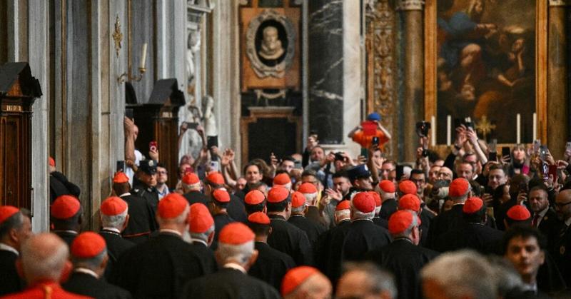 Conclave starts May 7, with cardinals saying new pope must tackle abuse