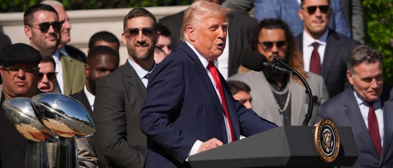 ‘How Did That Work Out?’: Trump Makes Hilarious Taylor Swift Joke During Eagles’ White House Visit