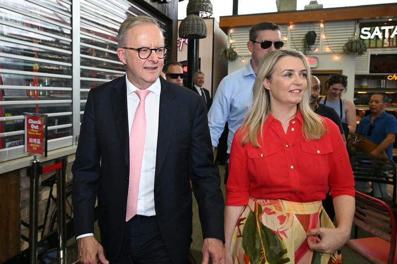 Labor maintains clear lead in all polls and is likely to win election