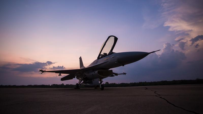The F-16 Fighting Falcon Just Voiced a Video Game Character (Itself, Obviously)