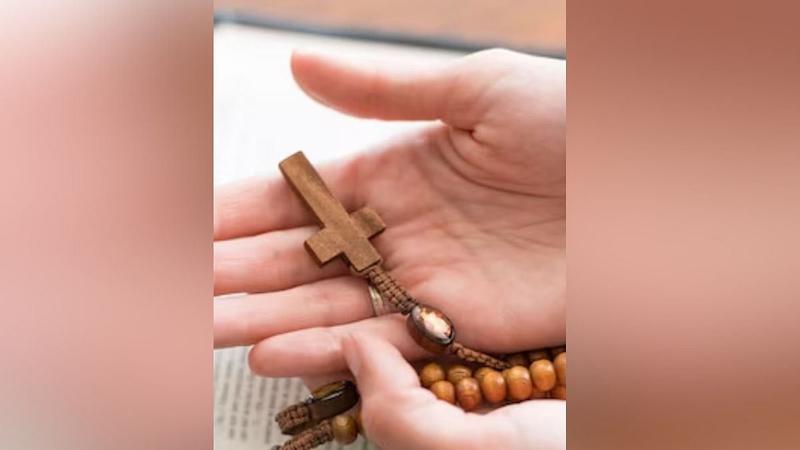 Guiding Light: Fear Not! God Is With You!