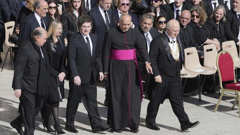 El desfile de los hipócritas