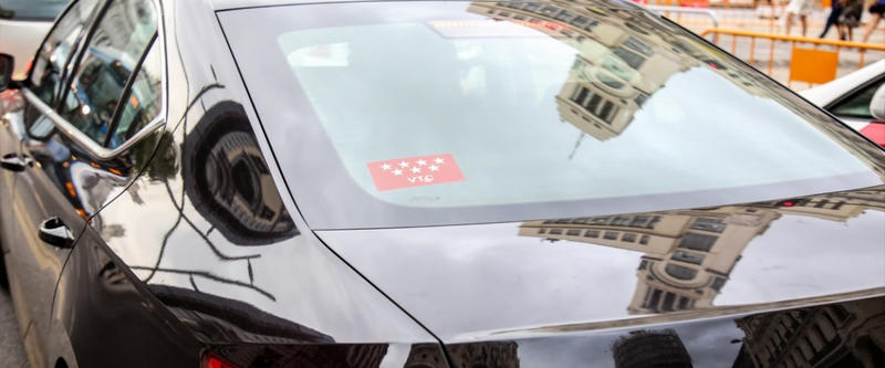 Consumo investiga subidas de precios de Uber y Cabify tras el apagón masivo