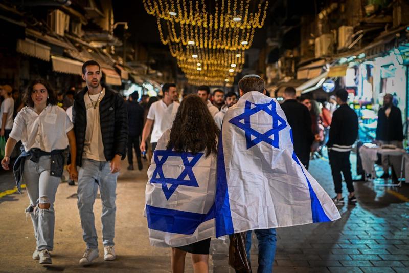 As Israel shifts from sorrow to joy, rabbinic group offers new prayer for grieving nation