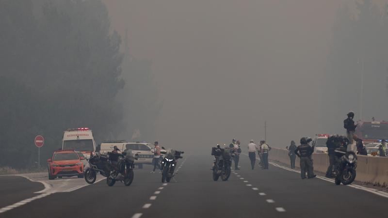 Mega incendio vicino Gerusalemme. L’ombra di Hamas: “Bruciate tutto, boschi, foreste e case dei coloni”