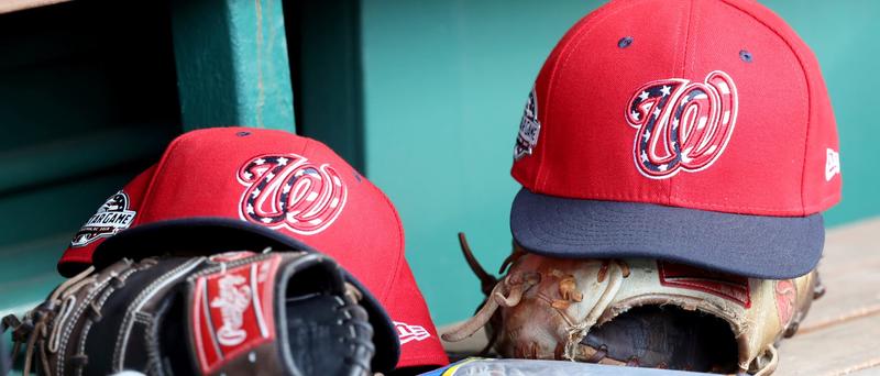 Staffer For Nationals Suddenly Collapses During Pre-Game Festivities In Philadelphia