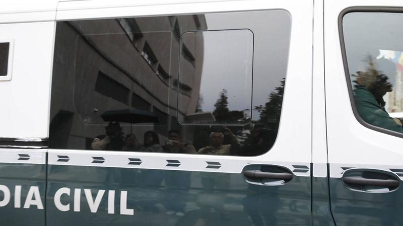 El matrimonio encarcelado por encerrar cuatro años a sus hijos compraba por internet muchas medicinas contra el TDA