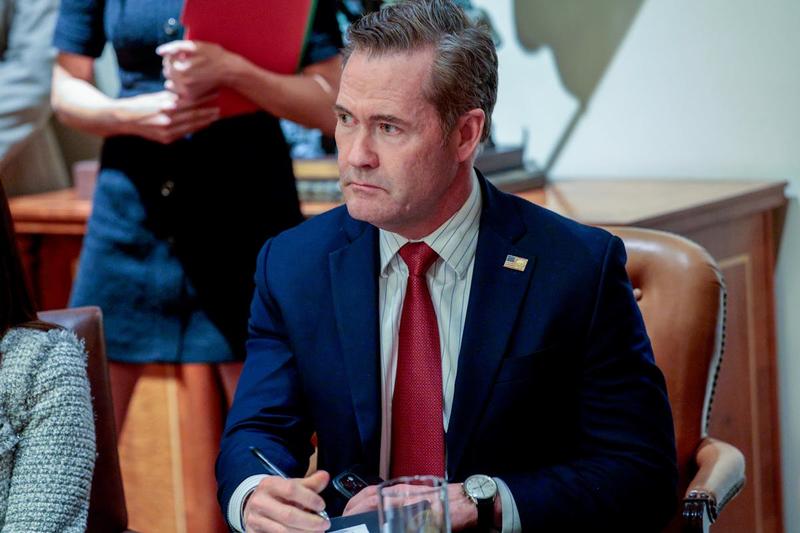 Mike Waltz Caught Checking Signal on His Phone in Cabinet Meeting