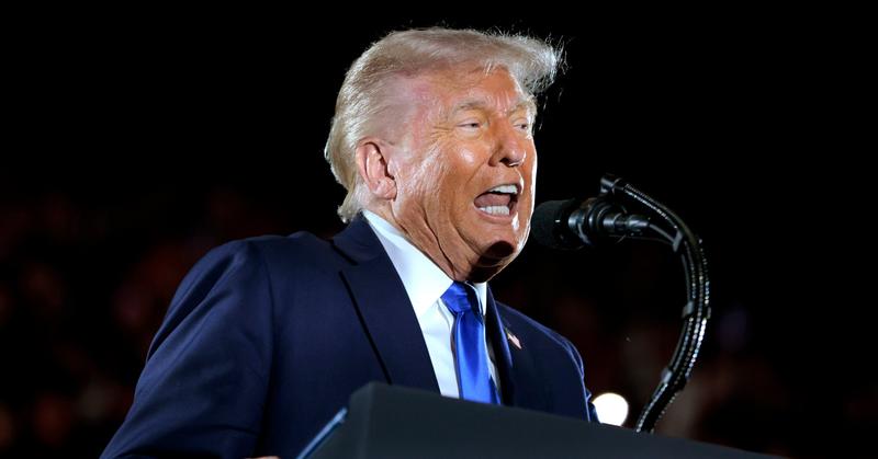 ‘You’re Not Too Young’: Trump’s 10 Pieces of Advice for Alabama Graduates