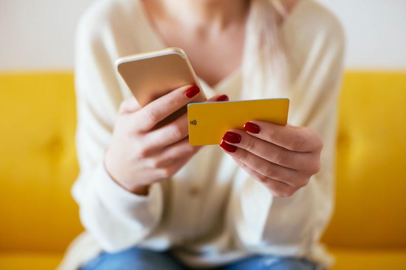 Your AI-powered credit card will shop for you now
