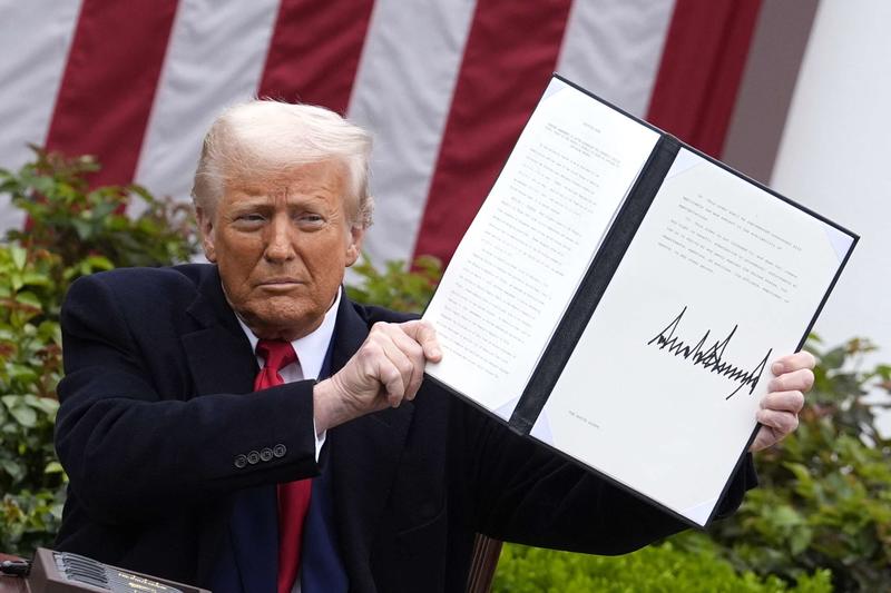 Trump Says His Budget Proposal Will End the 'Green New Scam'