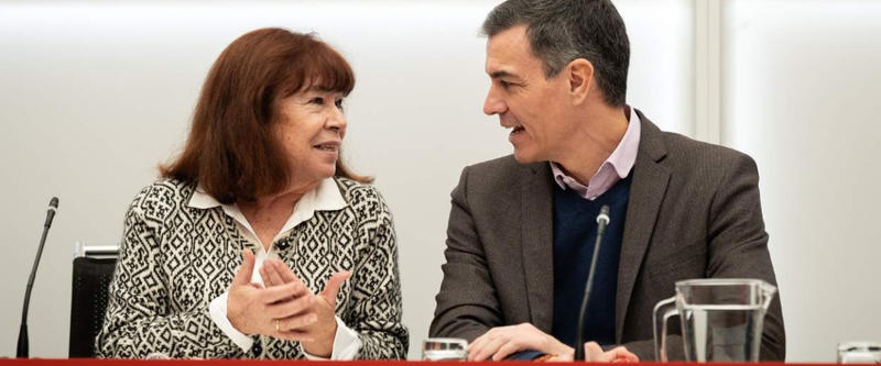Cristina Narbona señala a quienes cuestionan al Gobierno por el apagón: 