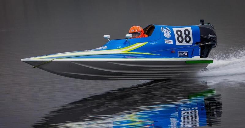 Talented teen revs up for new powerboating season