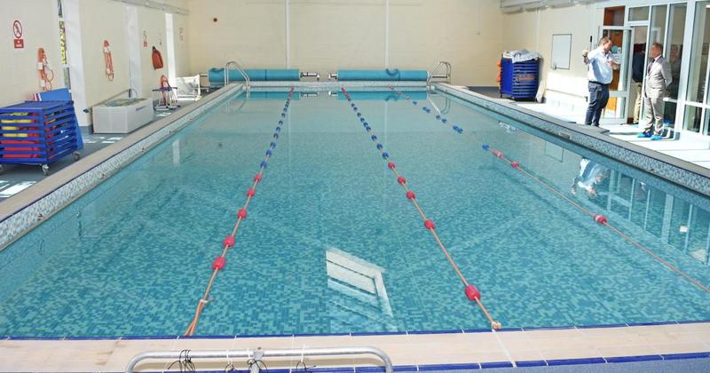 Sport star proves splash hit as school opens swimming pool