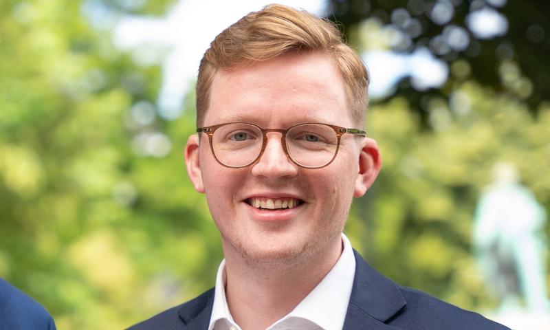 Pengedryss for en mer praktisk skole i Drammen