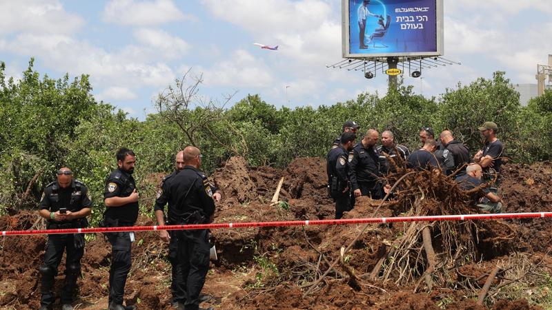 Israele, missile Houthi colpisce l’aeroporto Ben Gurion di Tel Aviv. Gantz: “L’Iran è responsabile”