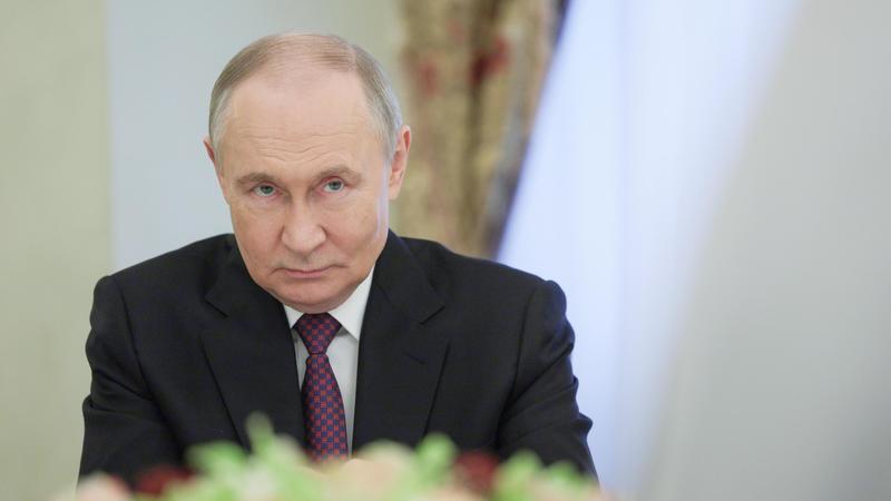 Ucraina, Putin: “Contro Kiev non sono servite armi nucleari. E spero non sarà necessario”