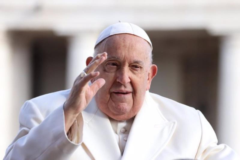 “Preservar una auténtica humanidad; como lo hizo el Papa Francisco”