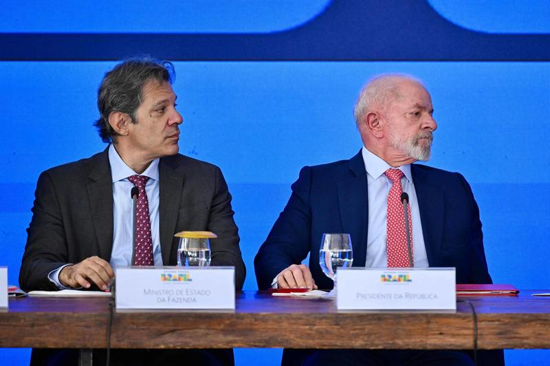 Mexer em isenção de imposto cria guerra entre classes médias, ricos, empresas e governo