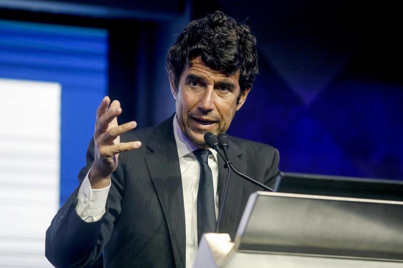 La nuova sfida di Guido Maria Brera: “Così combattiamo la fibrosi cistica”