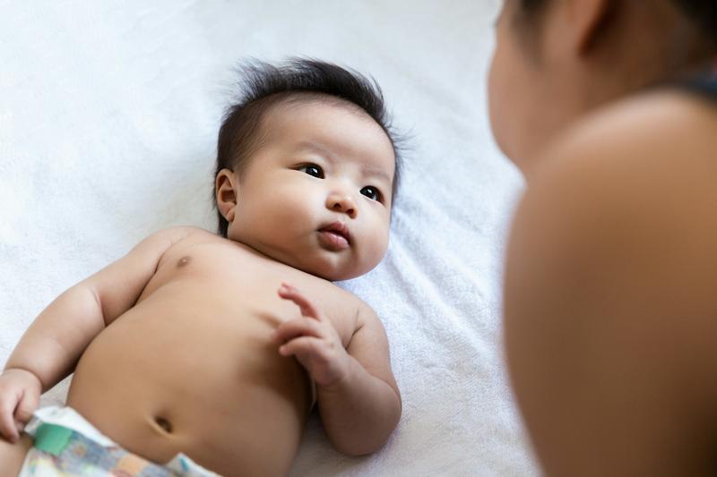 Is there a right way to talk to your baby? A baby brain expert explains ‘parentese’