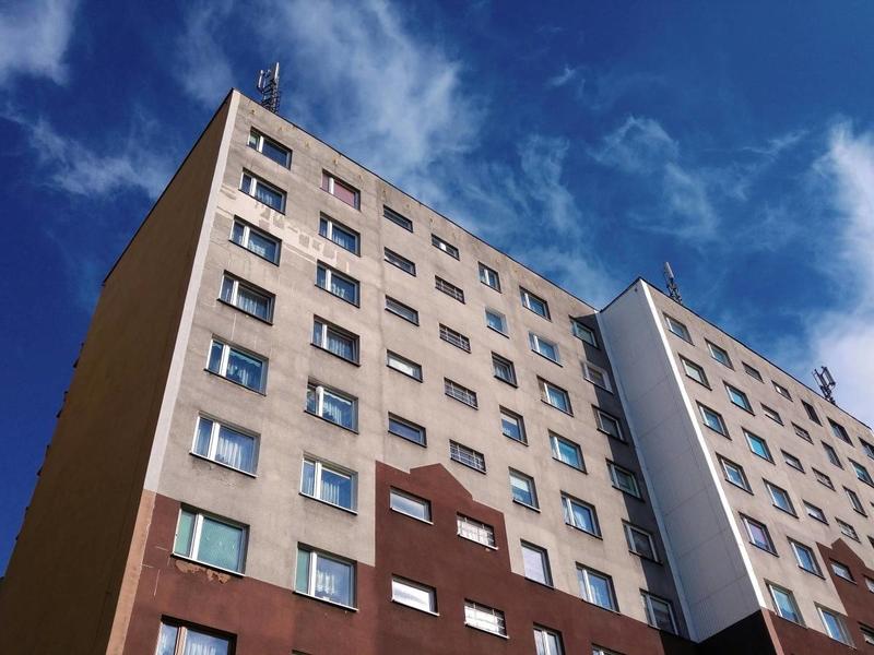 Condominio: l’amministratore può fare anche l’agente immobiliare?