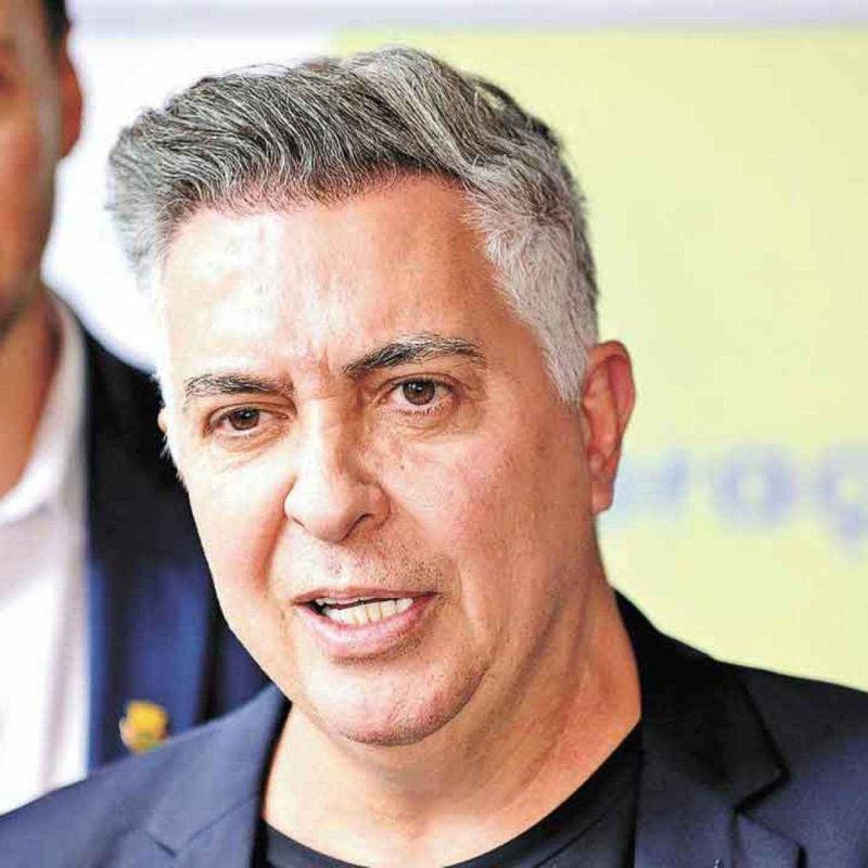 Damião antecipa e dá guinada na gestão da PBH