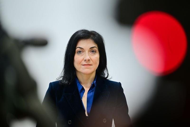 „Populistischer Fehlstart“: Ist Katherina Reiche schlechter als Robert Habeck?