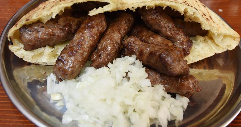 Poskupjeli ćevapi u Sarajevu: Evo koliko ćete sada plaćati porcije na Baščaršiji