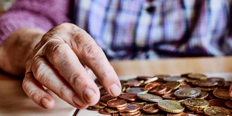 Sind 9000 Euro Sozialhilfe für eine Familie angemessen? Ein Pro & Kontra