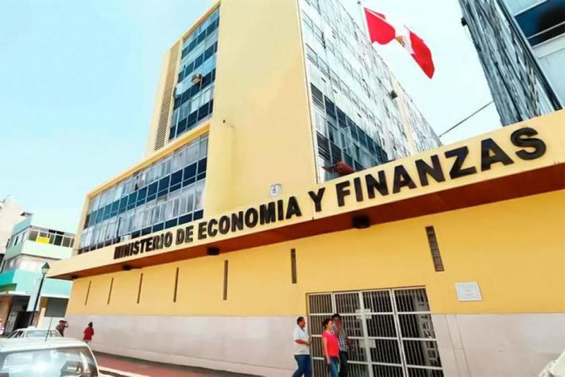 ¡Qué Mal Empezamos!