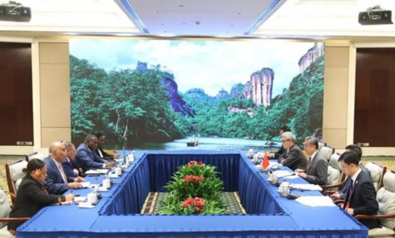 At Foreign Ministers’ Meeting, China-Pacific Islands Relations Steam Ahead