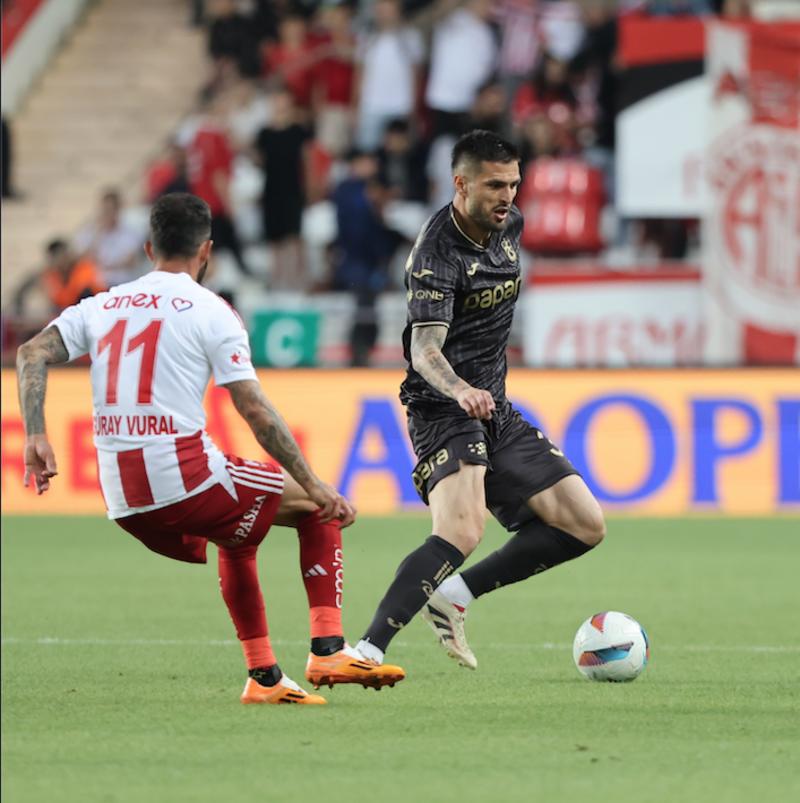 TRABZONSPOR KABUS YAŞATTI